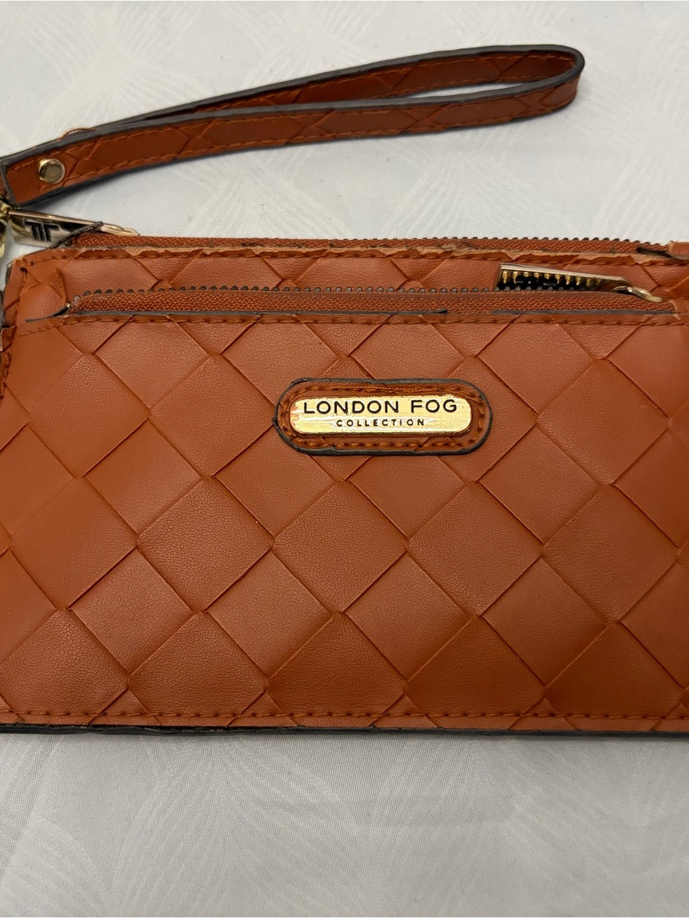 London Fog Woven Wristlet in Cognac